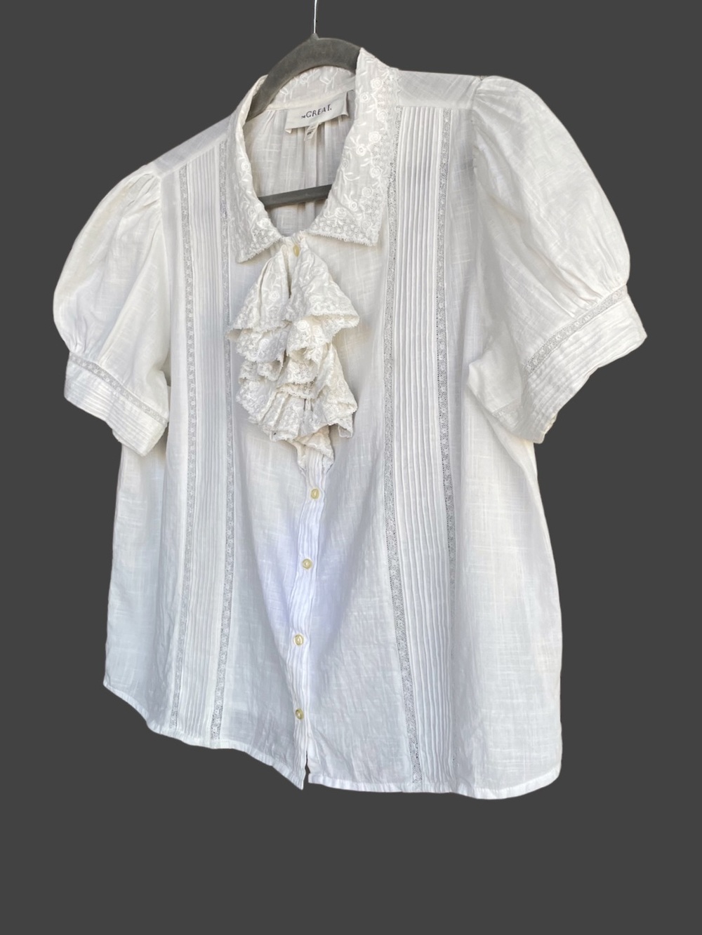 THE GREAT White Floral Embroidered Ruffle Cotton Button Down Kindred Blouse Top - Picture 16 of 17